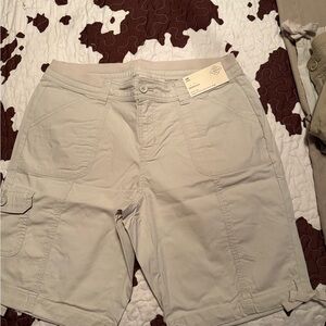 St. John's Bay Women's Tan Shorts